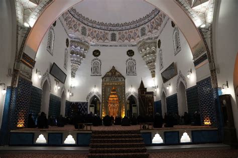 Bursa’da camilerde kandil coşkusu